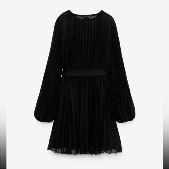 Black pleated Zara mini dress - Picture 6 of 8